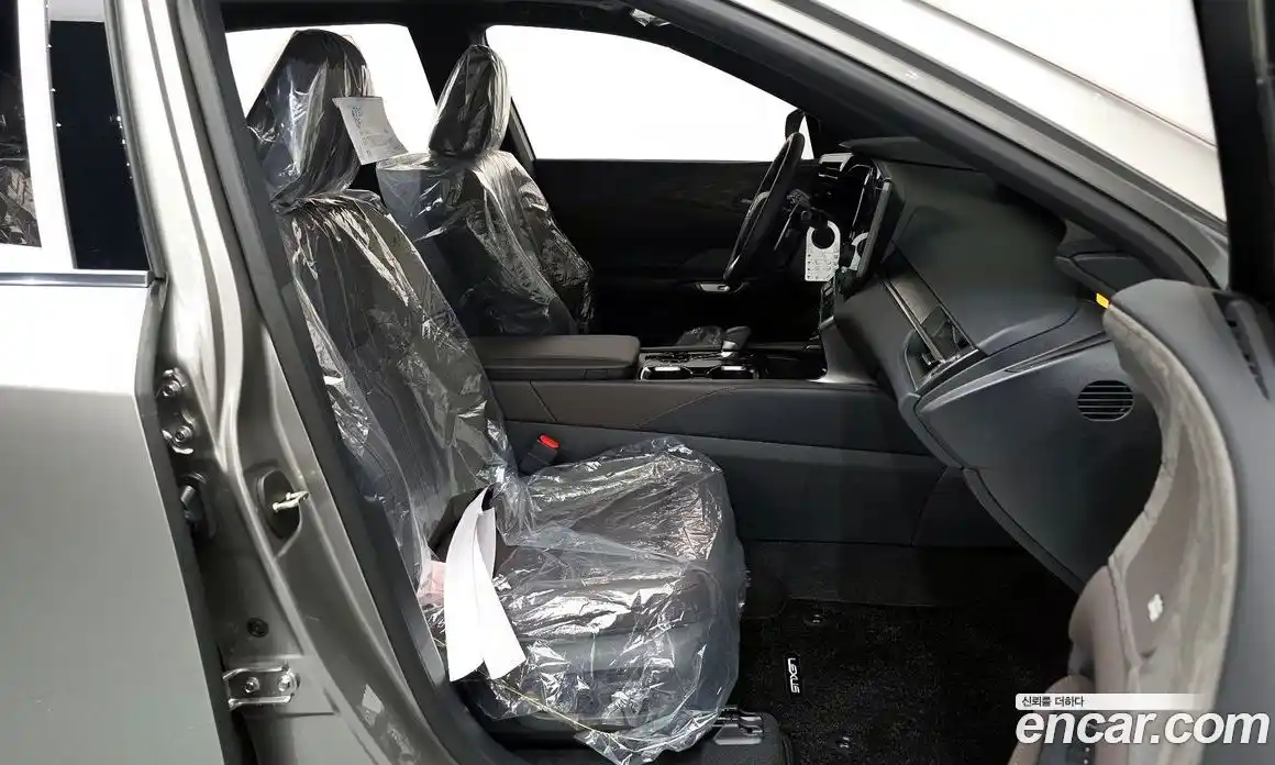 Lexus RX 2026 2.5 Автомат в Москве № 253950, фото 13