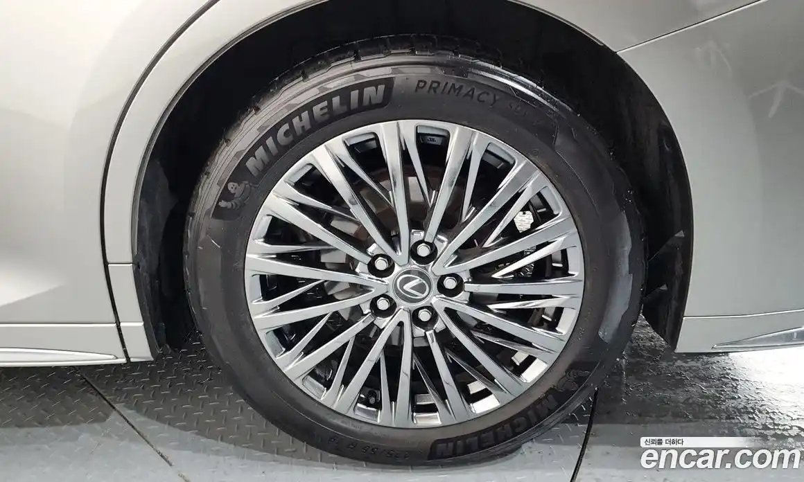 Lexus LM 2025 2.4 Автомат в Москве № 254069, фото 20