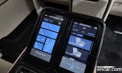 Lexus LM 2025 2.4 Автомат в Москве № 254069, миниатюра 4