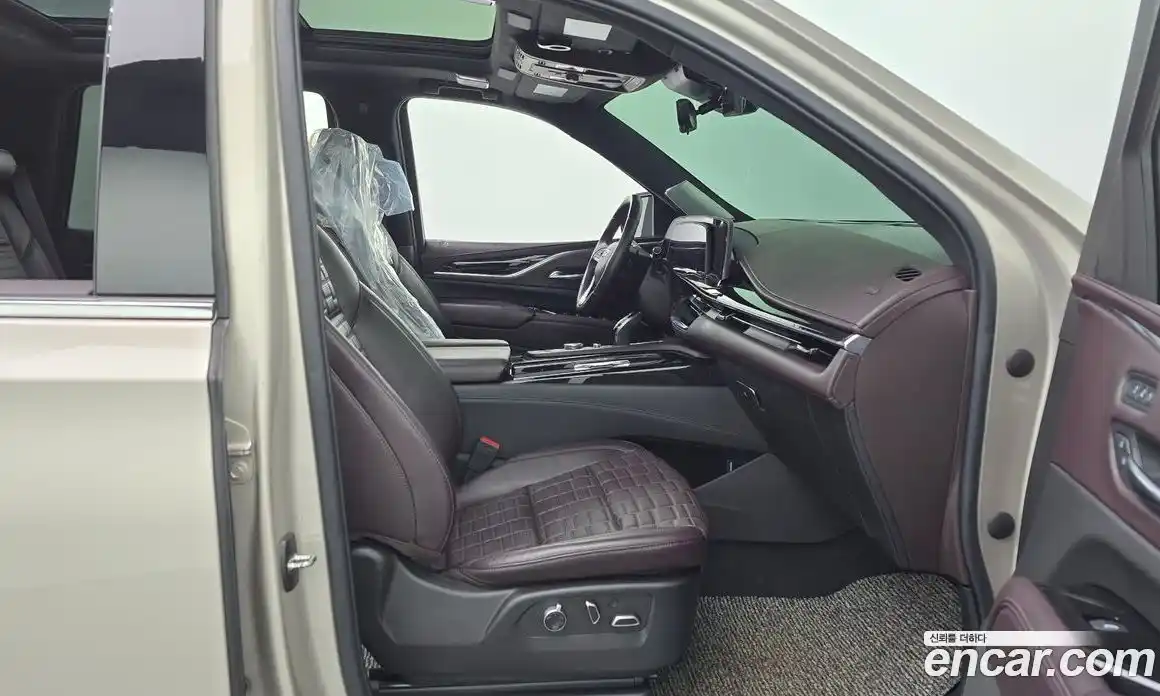 Cadillac Escalade 2022 6.2 Автомат в Москве № 256474, фото 3