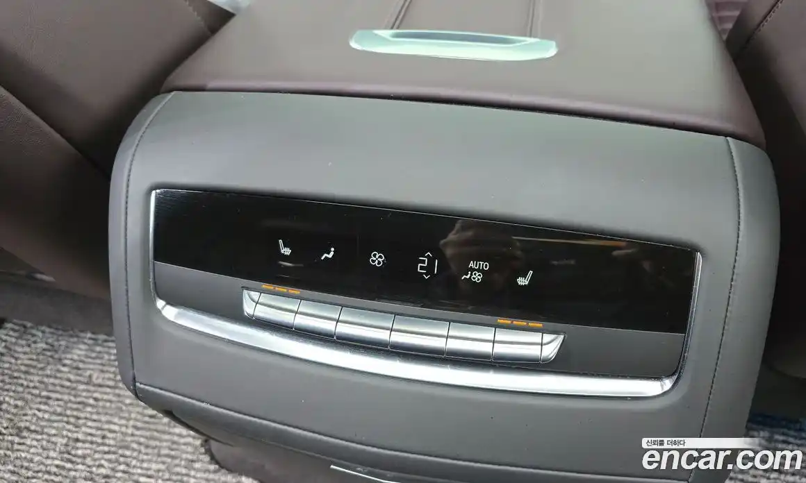 Cadillac Escalade 2022 6.2 Автомат в Москве № 256474, фото 7