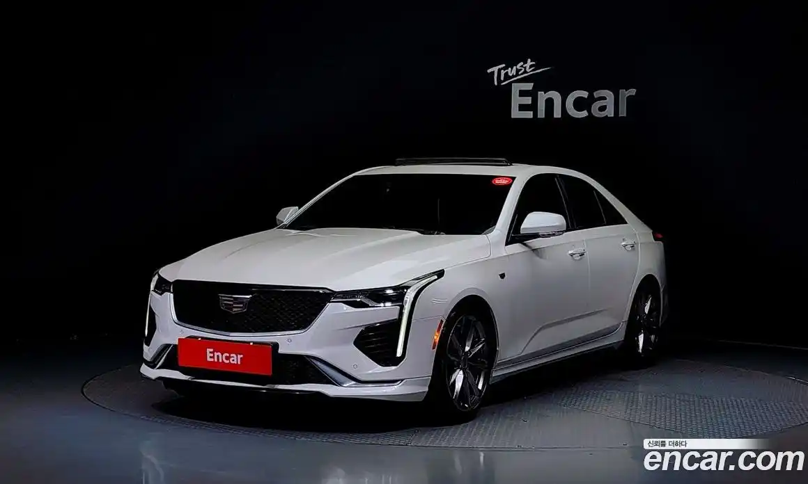 Cadillac CT4 2020 2.0 Автомат в Москве № 256476, фото 13