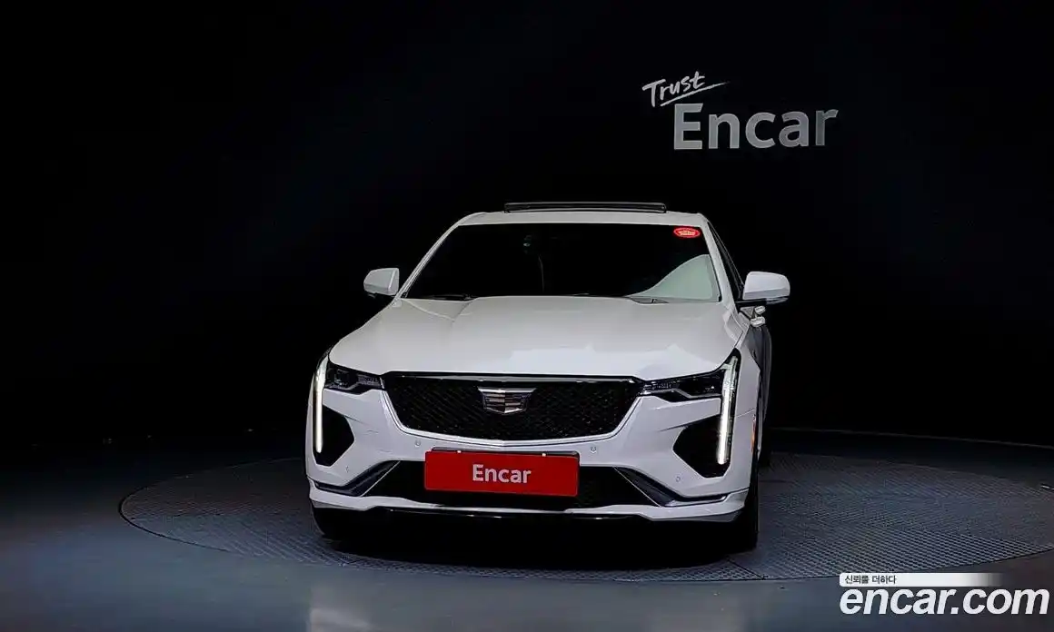 Cadillac CT4 2020 2.0 Автомат в Москве № 256476, фото 9