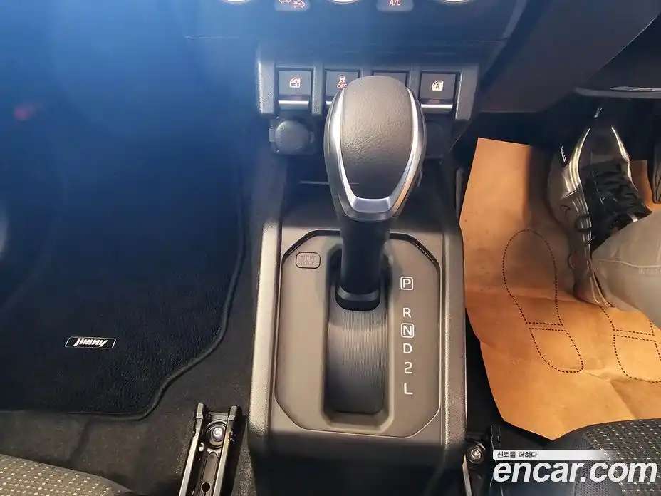 Suzuki Jimny 2025 0.7 Автомат в Москве № 257795, фото 9