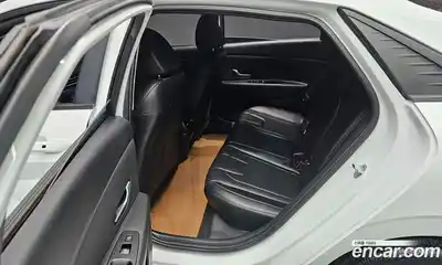 Hyundai Avante 2021 1.6 Автомат в Москве № 267382, миниатюра 11