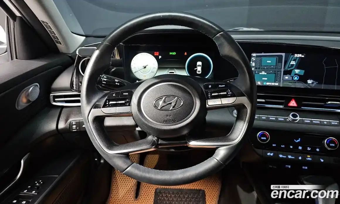 Hyundai Avante 2021 1.6 Автомат в Москве № 267382, фото 18