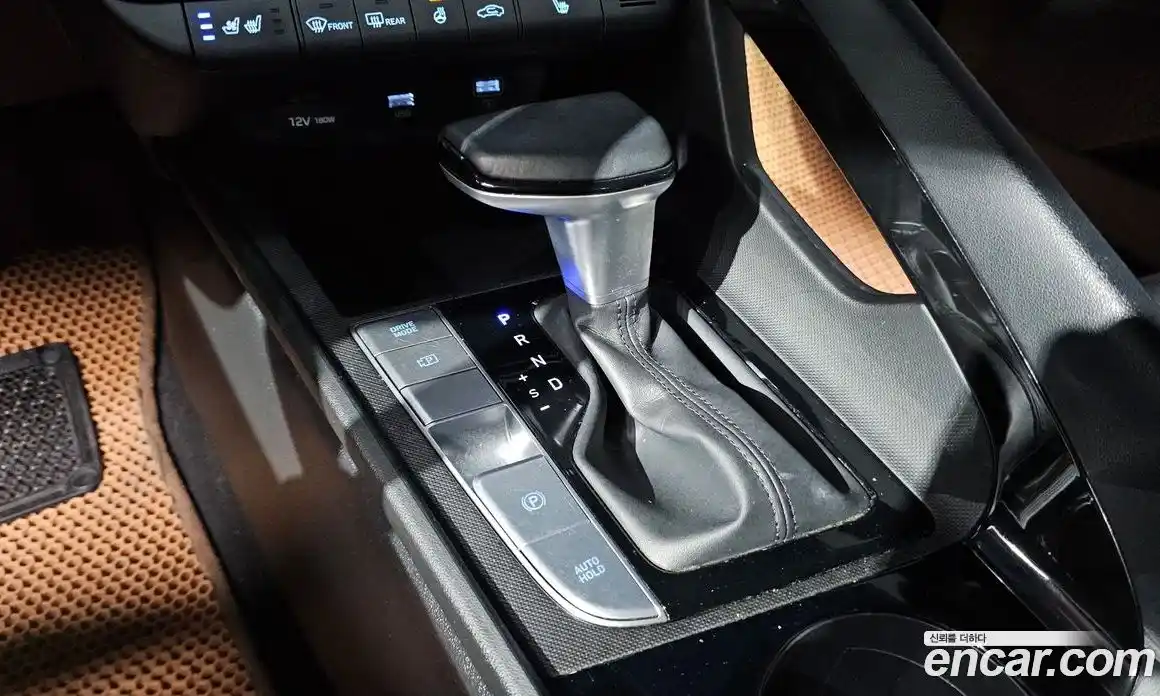 Hyundai Avante 2021 1.6 Автомат в Москве № 267382, фото 3