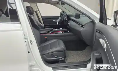 Genesis GV70 2024 2.5 Автомат в Москве № 27393, миниатюра 3