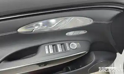 Genesis GV70 2024 2.5 Автомат в Москве № 27393, миниатюра 8