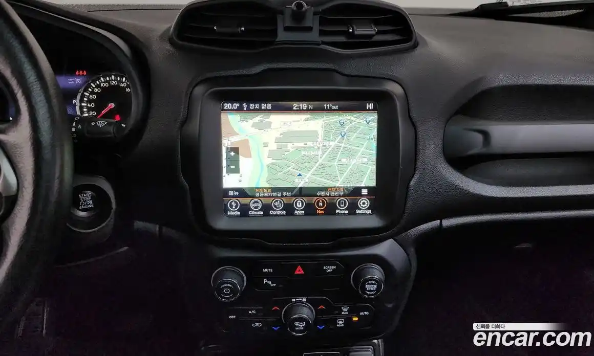 Jeep Renegade 2020 1.6 Автомат в Москве № 278890, фото 14