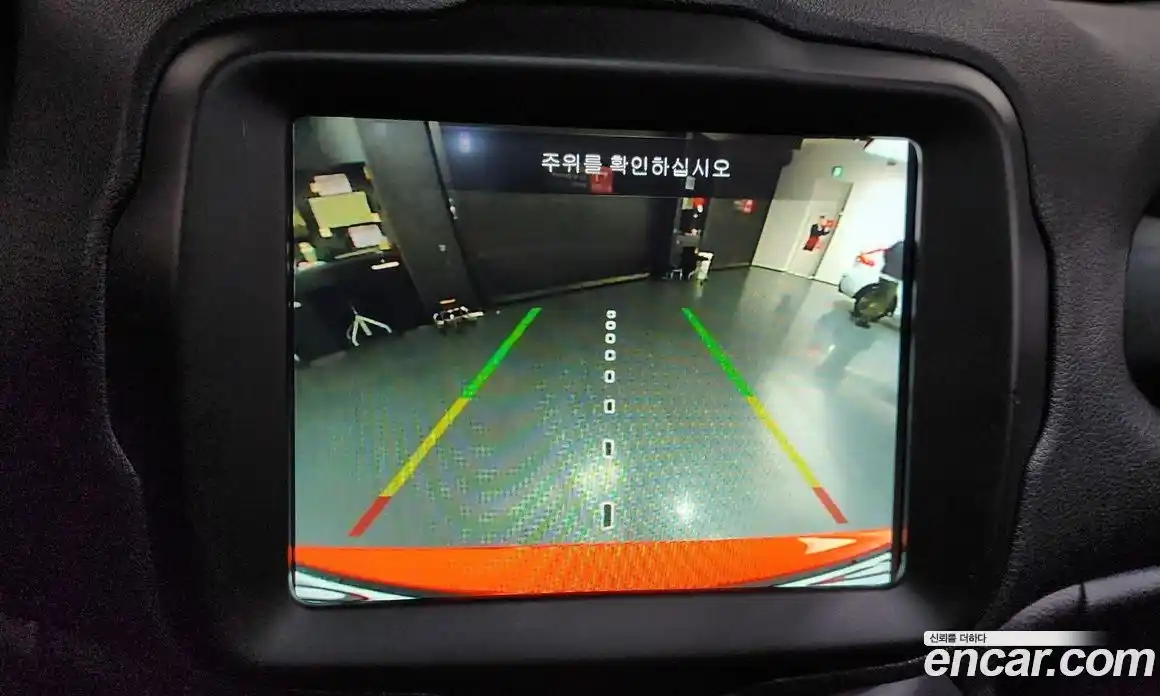 Jeep Renegade 2020 1.6 Автомат в Москве № 278890, фото 15