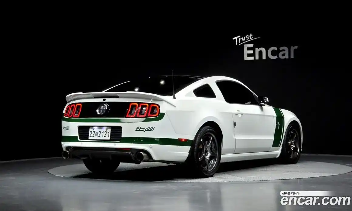 Ford Mustang 2013 3.7 Автомат в Москве № 281593, фото 12