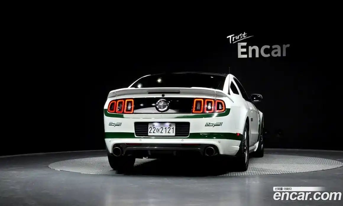 Ford Mustang 2013 3.7 Автомат в Москве № 281593, фото 14