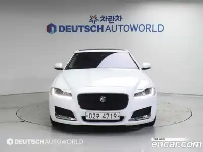 Jaguar XF 2017 2.0 Автомат в Москве № 283923, миниатюра 3