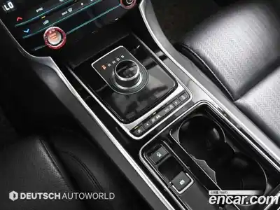 Jaguar XF 2017 2.0 Автомат в Москве № 283923, миниатюра 9