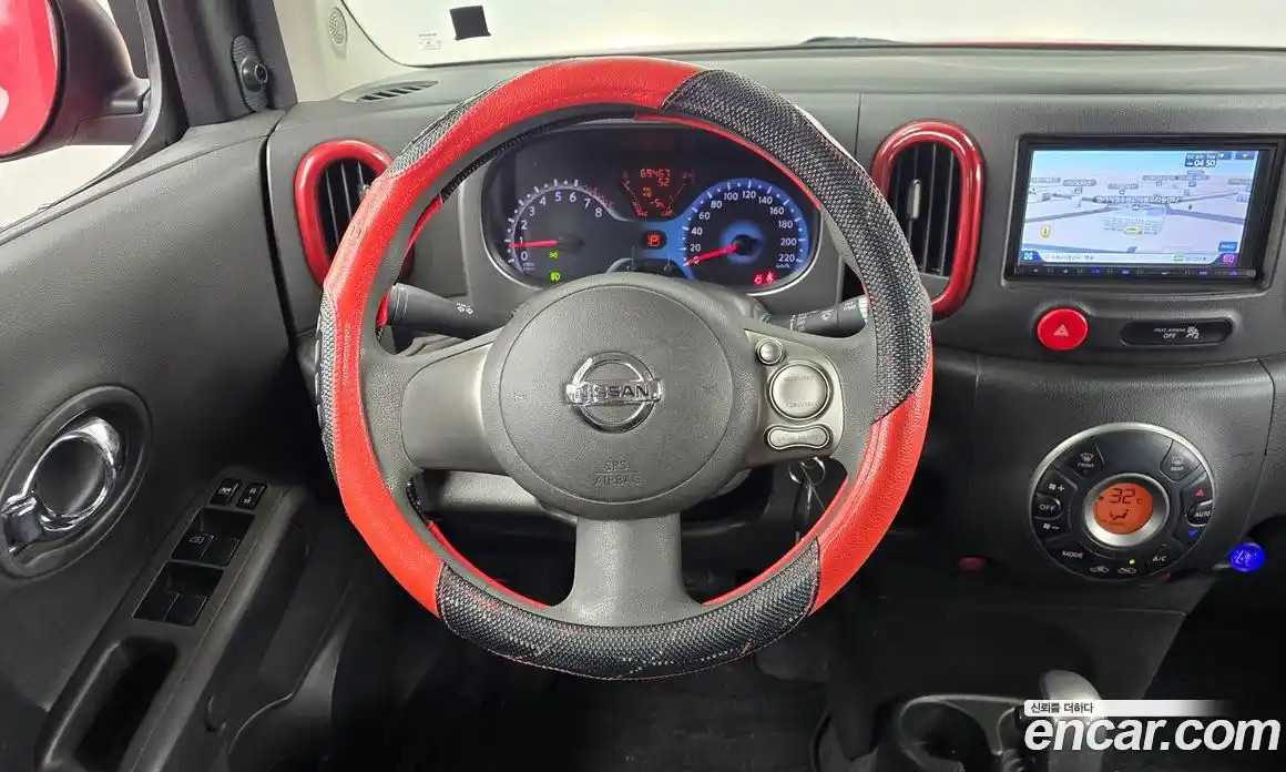 Nissan Cube 2011 1.8 Автомат в Москве № 284947, фото 18