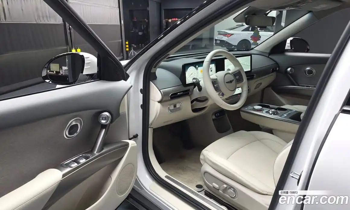 Genesis GV60 2022 0.1 Автомат в Москве № 289530, фото 12