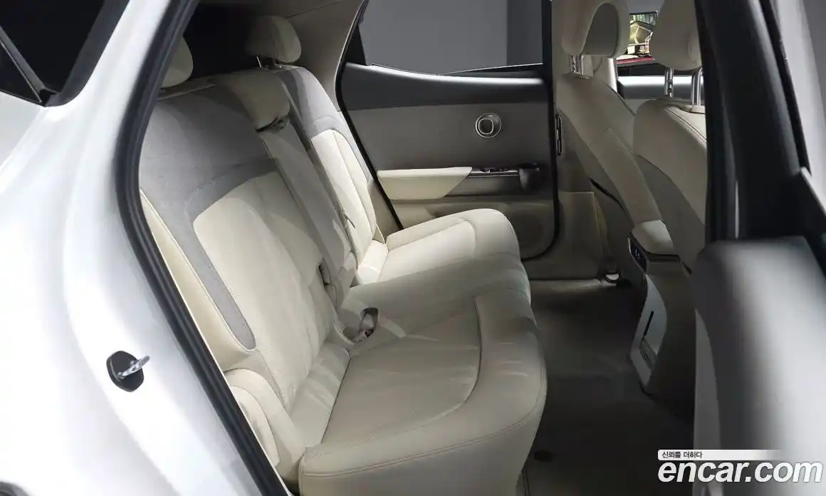 Genesis GV60 2022 0.1 Автомат в Москве № 289530, фото 15