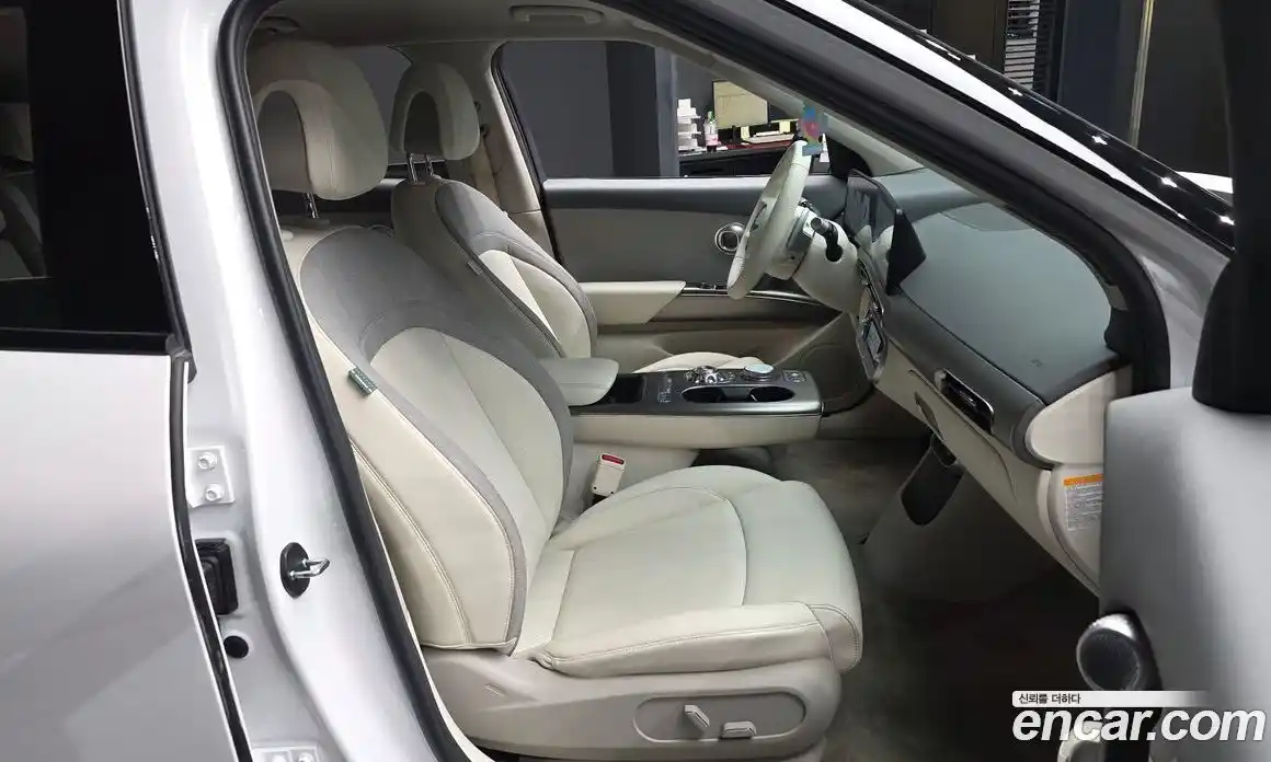 Genesis GV60 2022 0.1 Автомат в Москве № 289530, фото 10