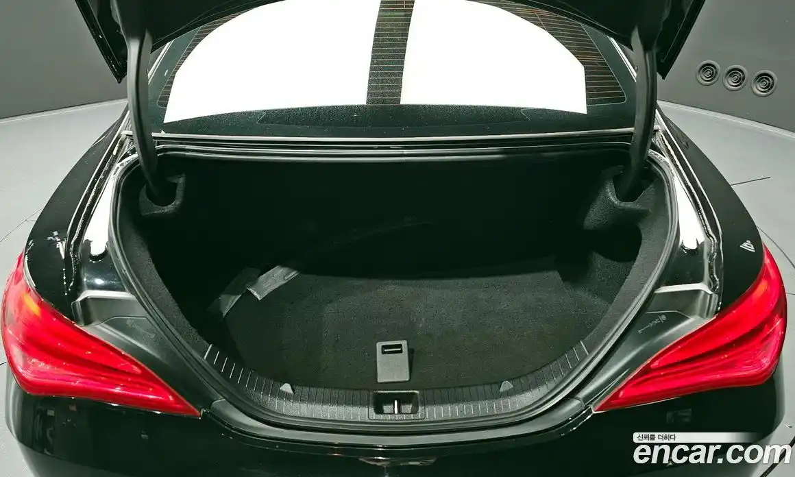 Mercedes-Benz CLA-Class 2016 2.0 Автомат в Москве № 292344, фото 12