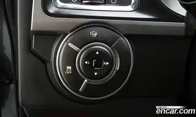 SsangYong Korando 2016 2.0 Автомат в Москве № 29345, миниатюра 3