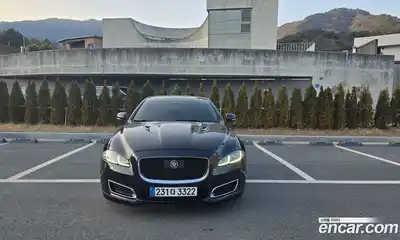 Jaguar XJ, 2018