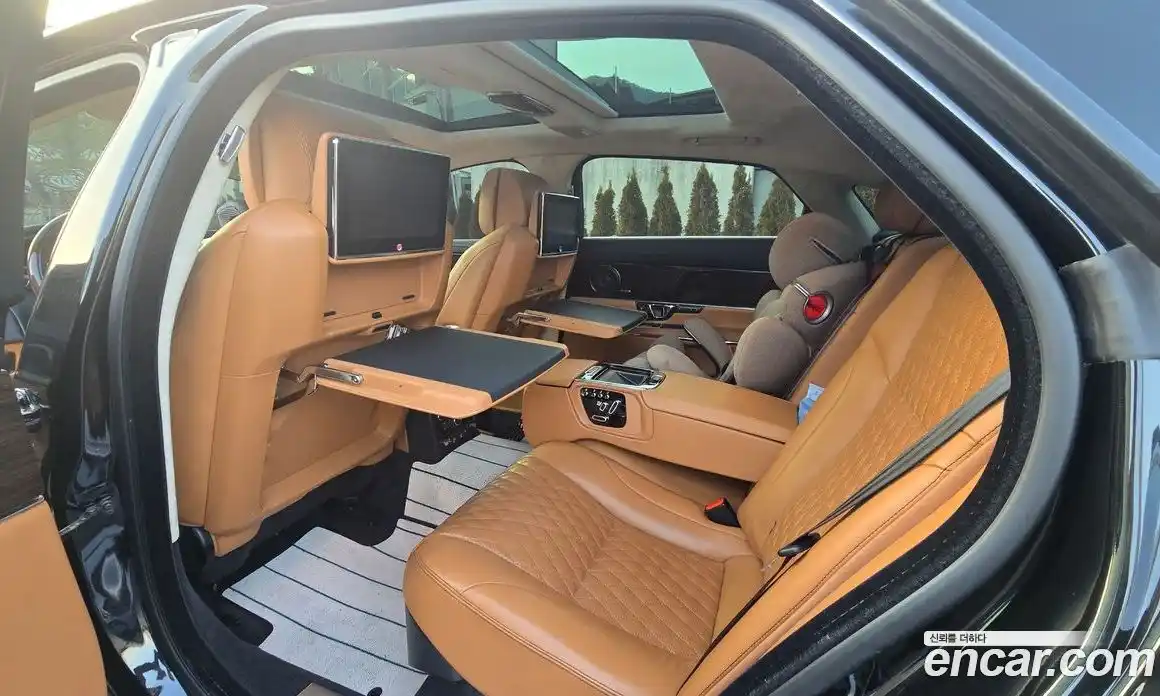 Jaguar XJ 2018 3.0 Автомат в Москве № 305181, фото 15