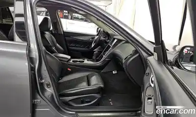 Infiniti Q50 2018 3.5 Автомат в Москве № 305299, миниатюра 11