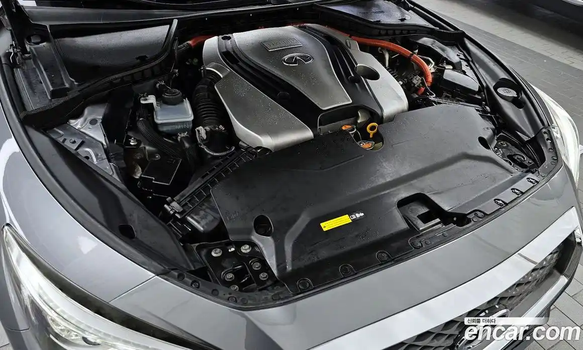 Infiniti Q50 2018 3.5 Автомат в Москве № 305299, фото 6