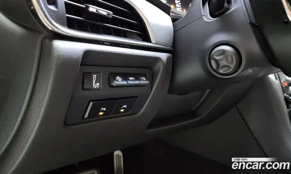 Cadillac ATS 2015 2.0 Автомат в Москве № 306662, фото 19