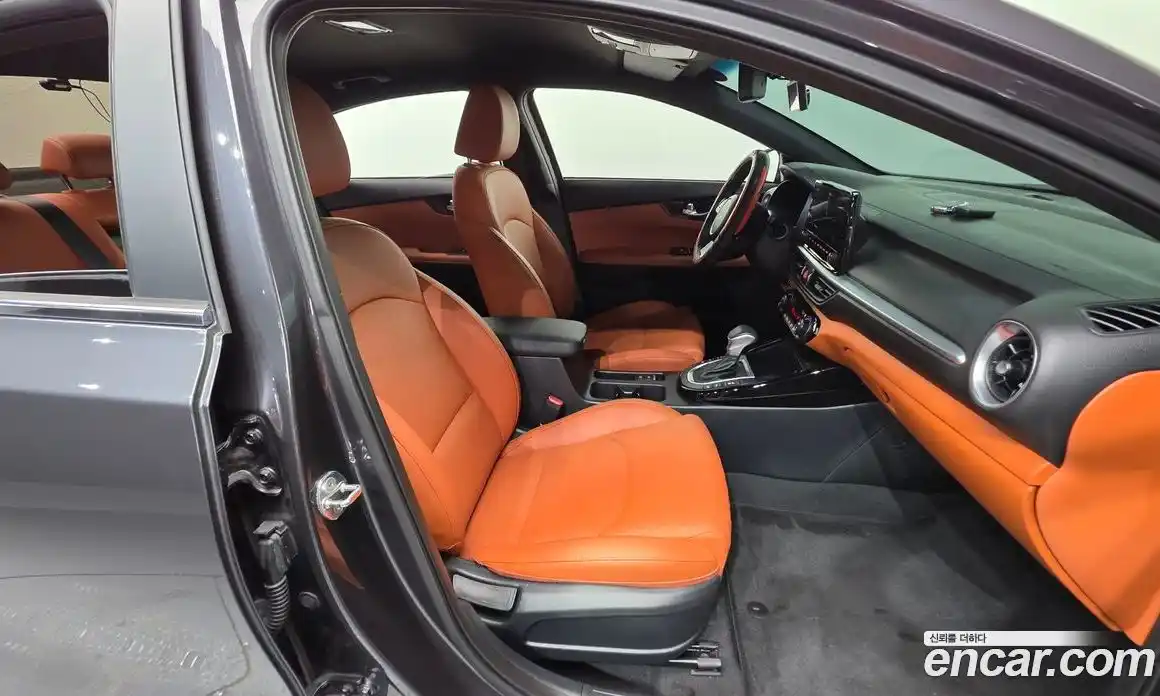 Kia K3 2023 1.6 Автомат в Москве № 308022, фото 17