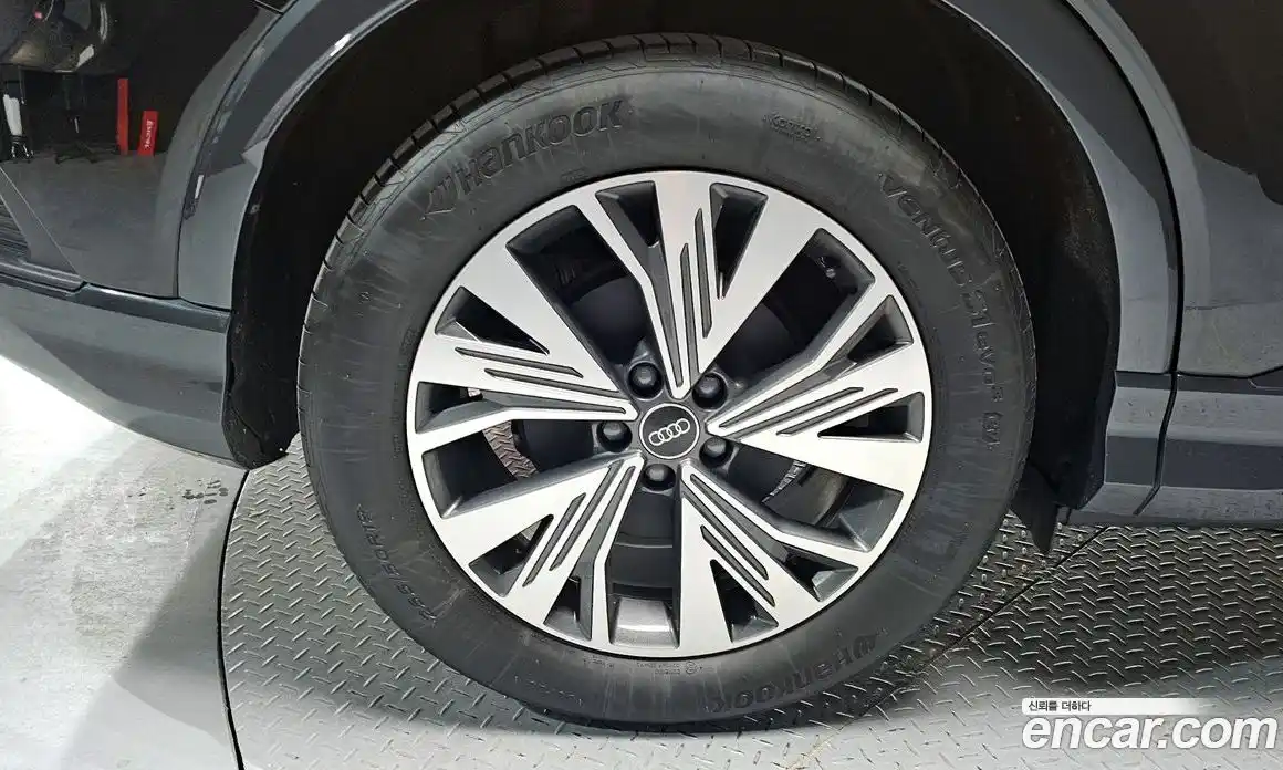 Audi Q4 e-tron 2025 0.2 Автомат в Москве № 311690, фото 19