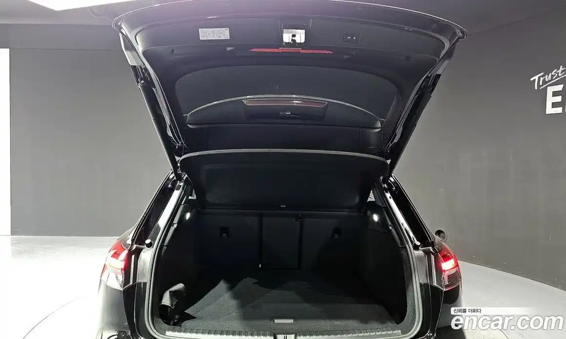 Audi Q4 e-tron 2025 0.2 Автомат в Москве № 311690, фото 9