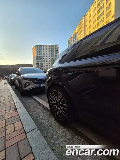 Porsche Cayenne 2025 3.0 Автомат в Москве № 312703, миниатюра 5