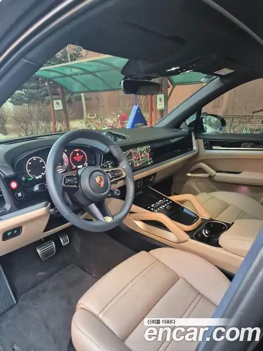 Porsche Cayenne 2025 3.0 Автомат в Москве № 312703, фото 9
