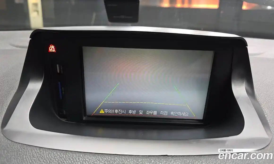 Renault SM3 2010 1.6 Автомат в Москве № 316999, фото 15