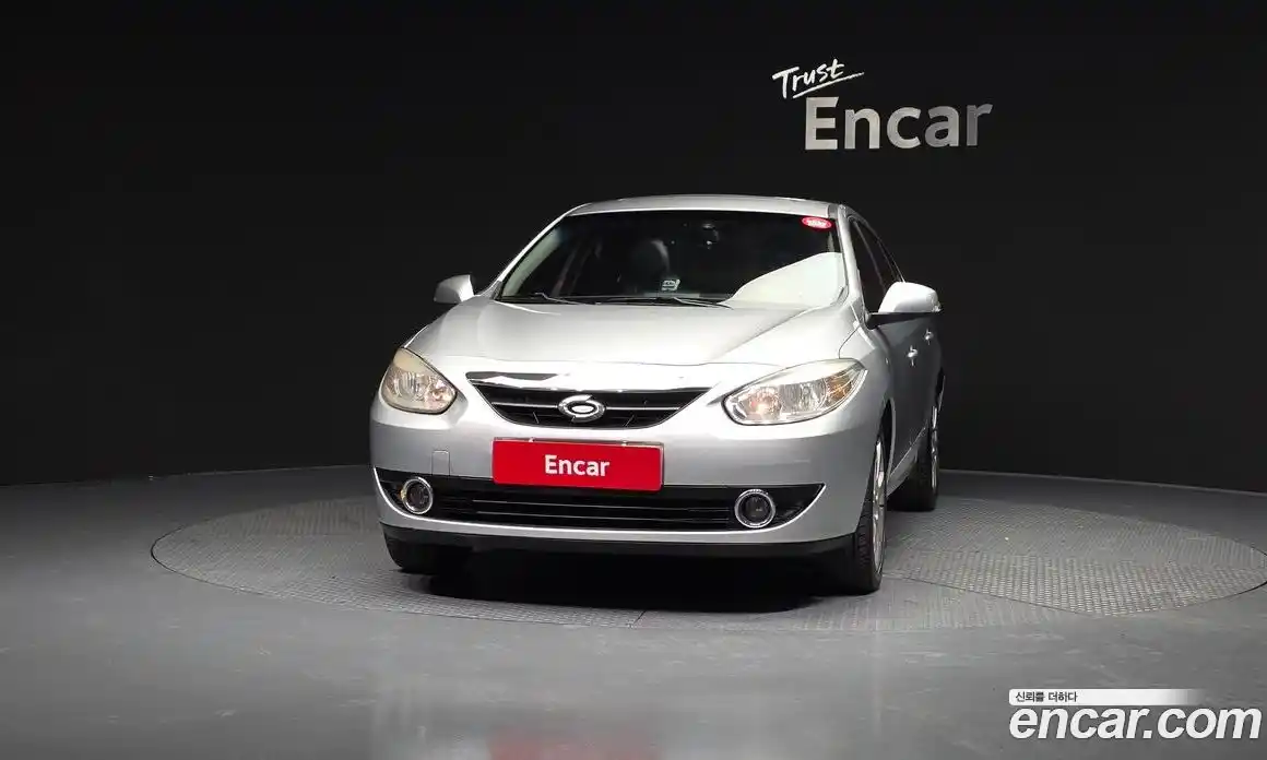 Renault SM3 2010 1.6 Автомат в Москве № 316999, фото 9