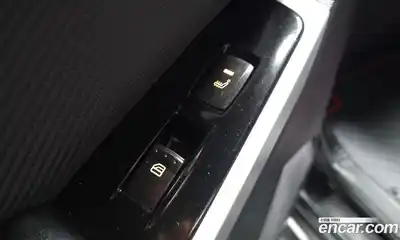 SsangYong Korando 2017 2.2 Автомат в Москве № 32765, миниатюра 8