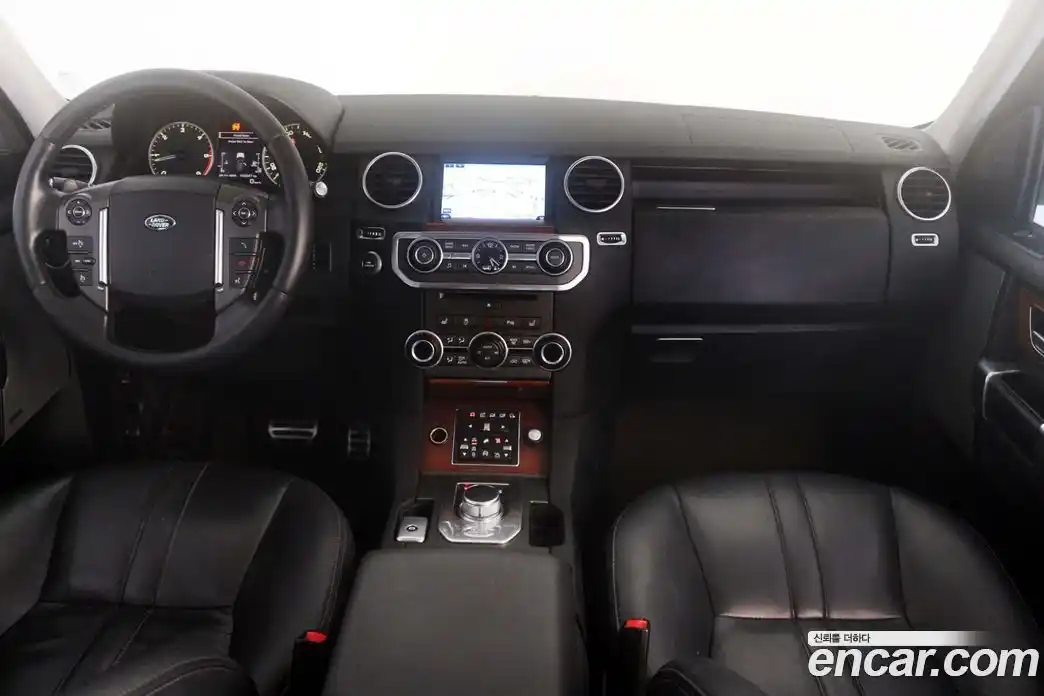 Land Rover Discovery 2016 3.0 Автомат в Москве № 333869, фото 2