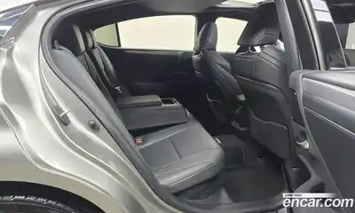 Lexus ES 2022 2.5 Автомат в Москве № 334308, миниатюра 11