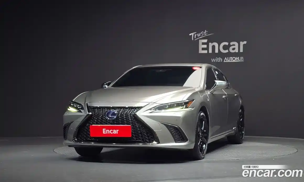 Lexus ES 2022 2.5 Автомат в Москве № 334308, фото 14