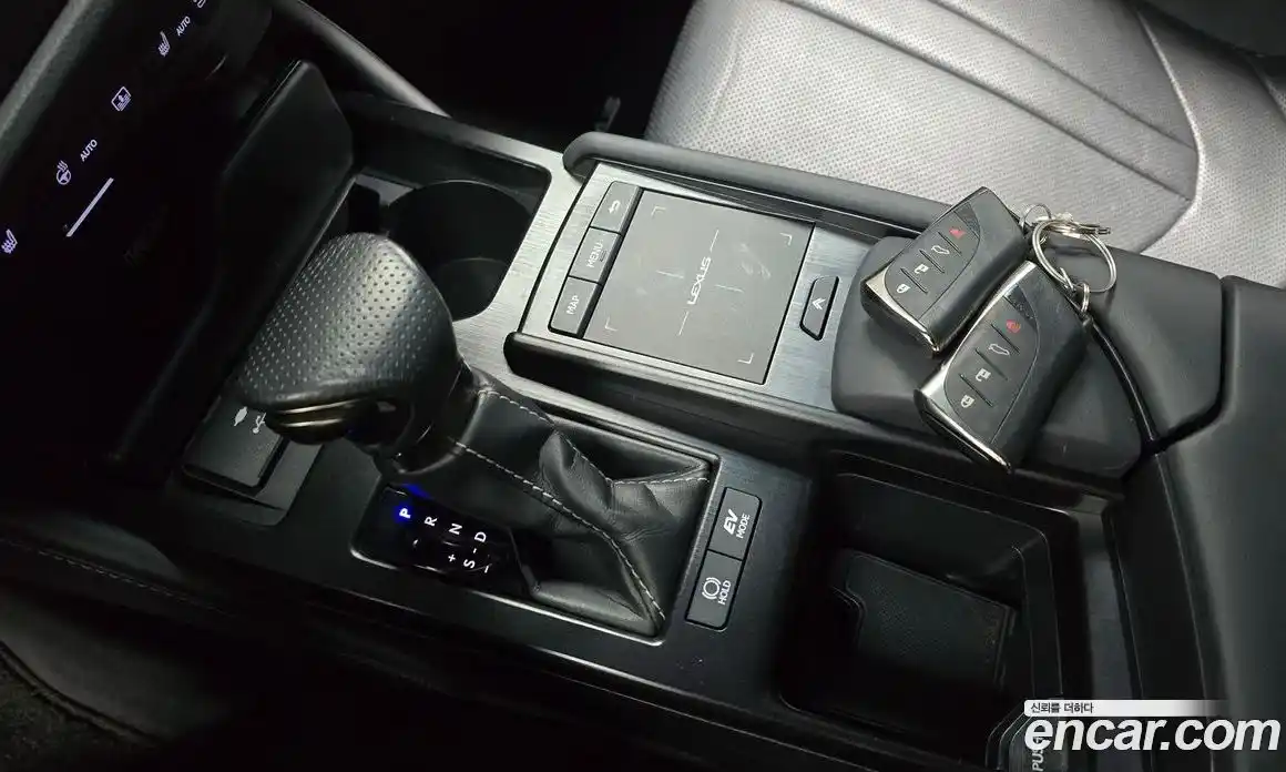 Lexus ES 2022 2.5 Автомат в Москве № 334308, фото 4