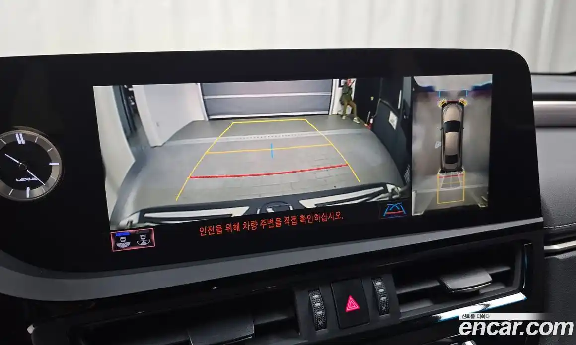 Lexus ES 2022 2.5 Автомат в Москве № 334308, фото 8