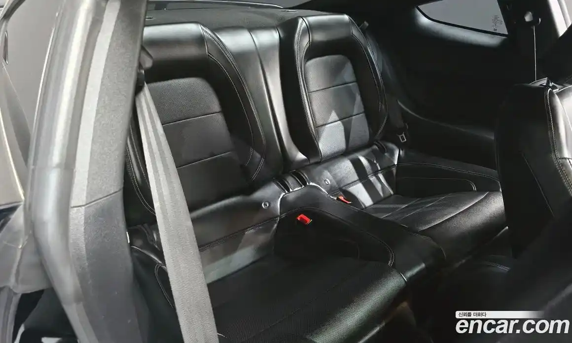 Ford Mustang 2019 2.3 Автомат в Москве № 335253, фото 12