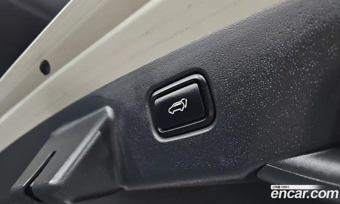 Kia Niro 2022 1.6 Автомат в Москве № 337718, фото 9