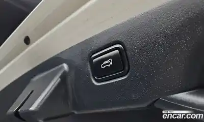 Kia Niro 2022 1.6 Автомат в Москве № 337718, миниатюра 9