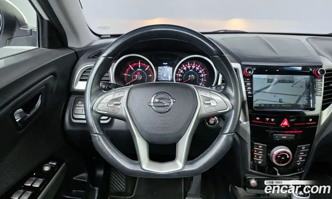 SsangYong TIBOLI 2016 1.6 Автомат в Москве № 341369, фото 13