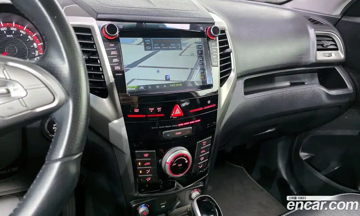 SsangYong TIBOLI 2016 1.6 Автомат в Москве № 341369, фото 16