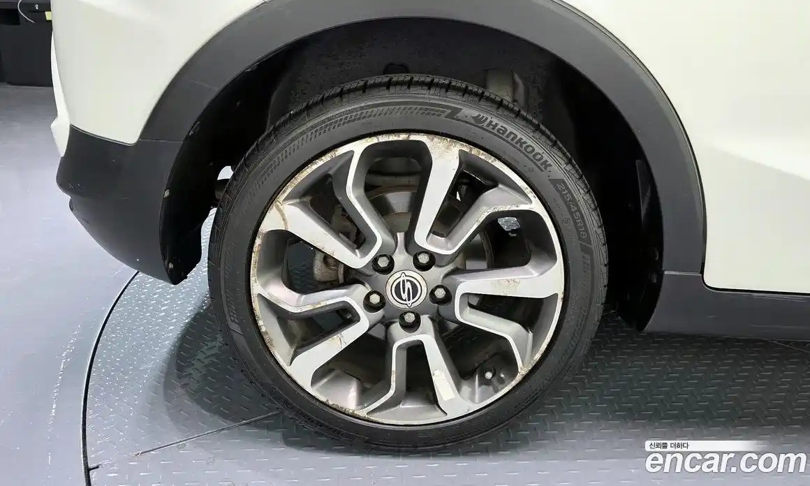 SsangYong TIBOLI 2016 1.6 Автомат в Москве № 341369, фото 17