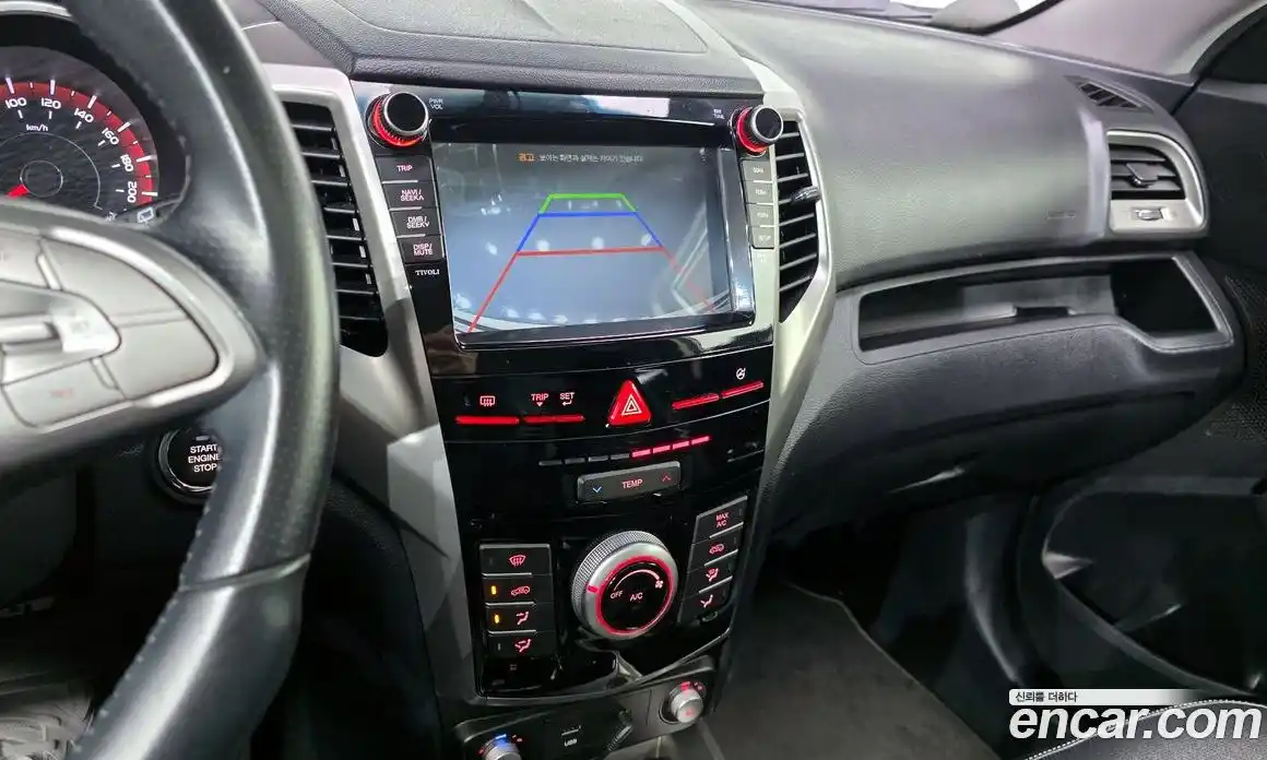 SsangYong TIBOLI 2016 1.6 Автомат в Москве № 341369, фото 10